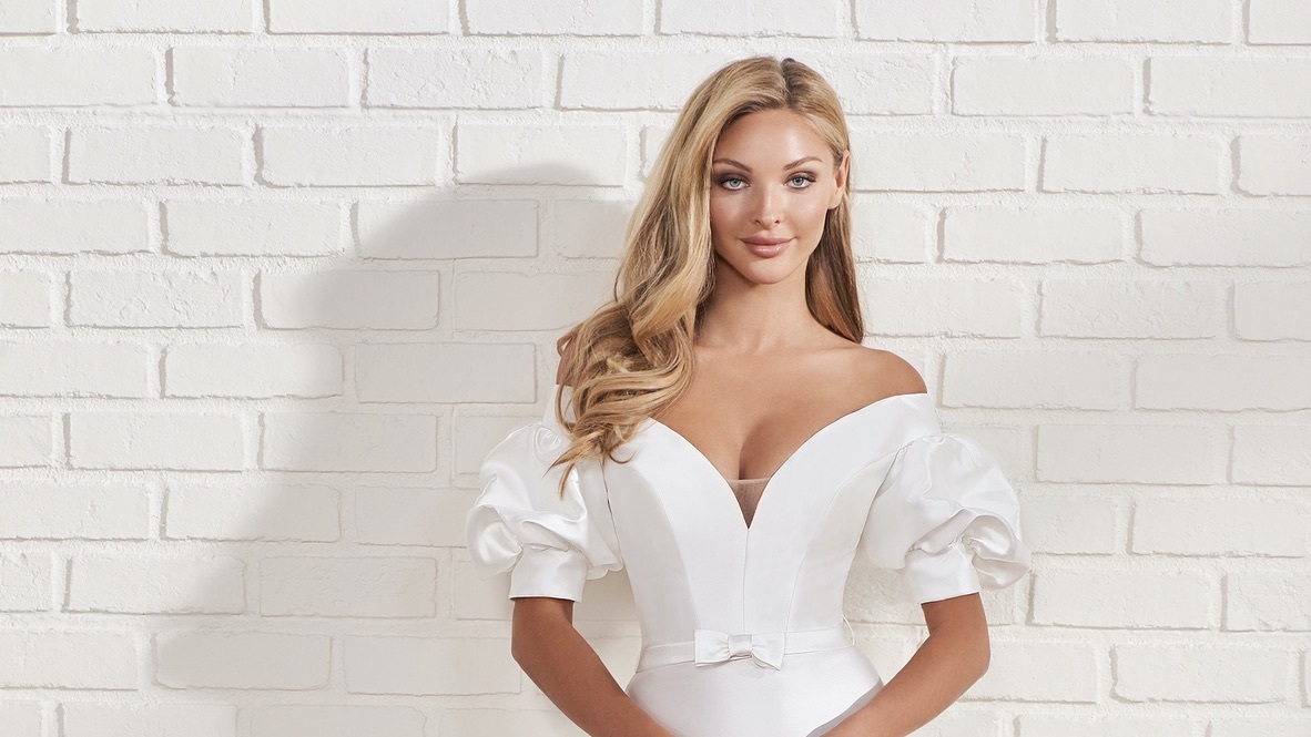 7 Dresses from Our Latest Spring 2022 Collection That Will Take Your Breath Away Desktop Image
