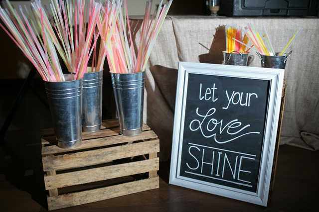 wedding send-offs we ♥ this! moncheribridals.com