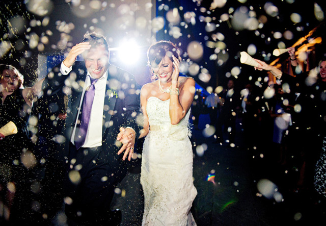 wedding send-offs we ♥ this! moncheribridals.com