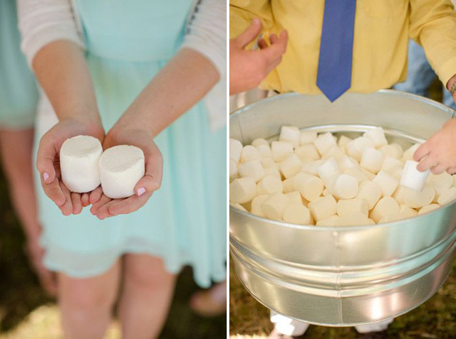 wedding send-offs we ♥ this! moncheribridals.com