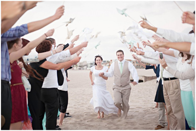 wedding send-offs we ♥ this! moncheribridals.com