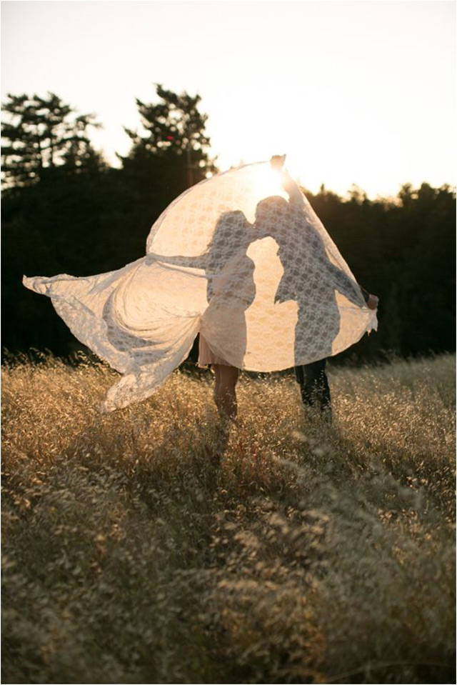 Silhouette and Shadow Engagement Photos ~ we ♥ this! moncheribridals.com