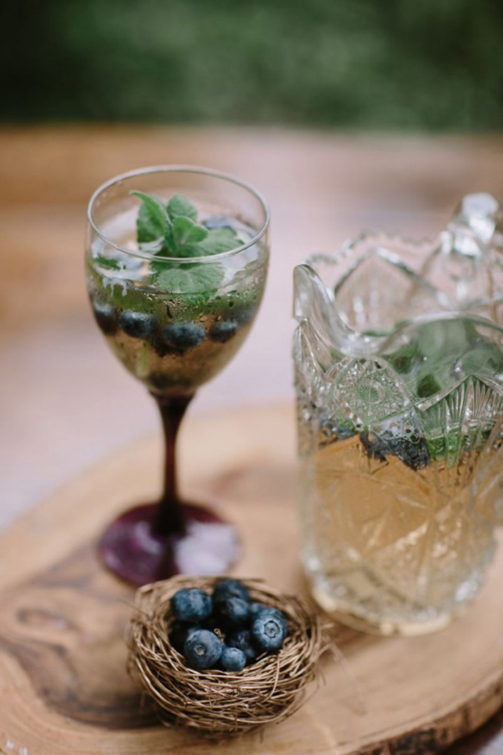 100 Signature Drinks ~ we ♥ this! moncheribridals.com