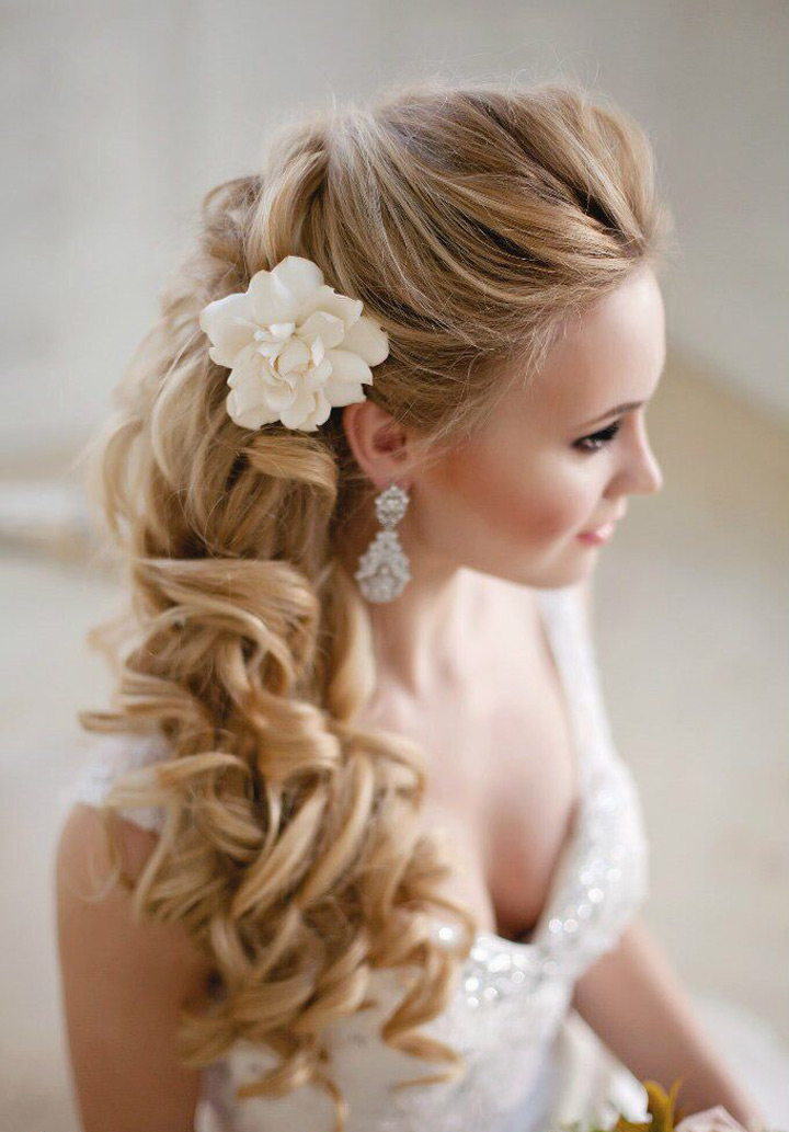 Beautiful Bridal Half Up Half Down Wedding Hair Inspiration