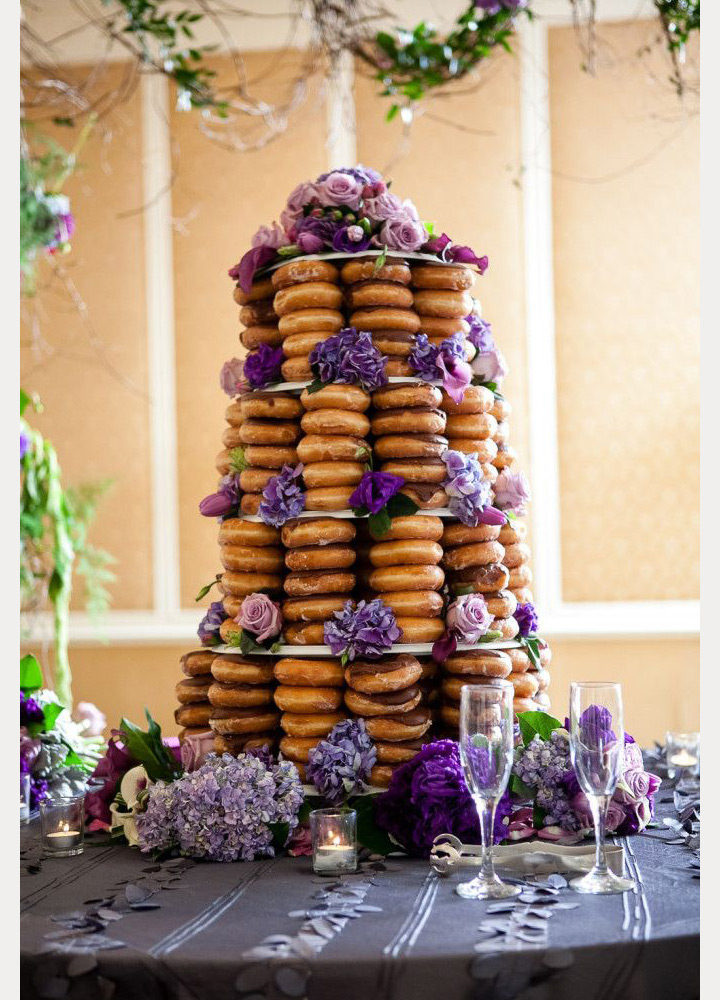 Alternatives to A Traditional Wedding Cake That Your Guests Will Love! ~ we ❤ this! moncheribridals.com