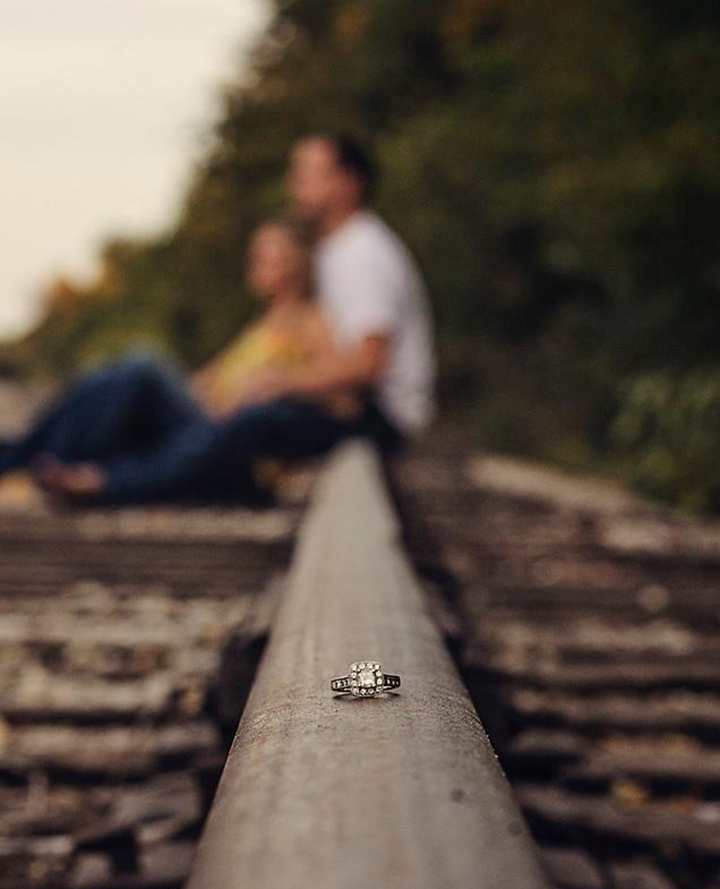 19 Awesome Ring Shots To Announce Your Engagement ~ we ❤ this! moncheribridals.com