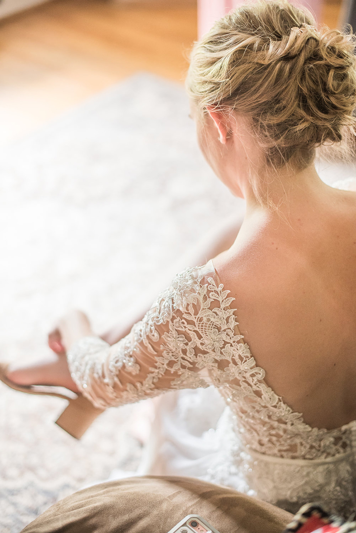 Beautiful Light-Filled September Wedding At The Duncan Estate