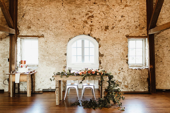 Spectacular Autumn Wedding Florals by Splints & Daisies Floral Design