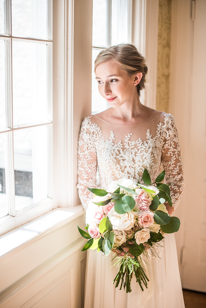 Beautiful Light-Filled September Wedding At The Duncan Estate