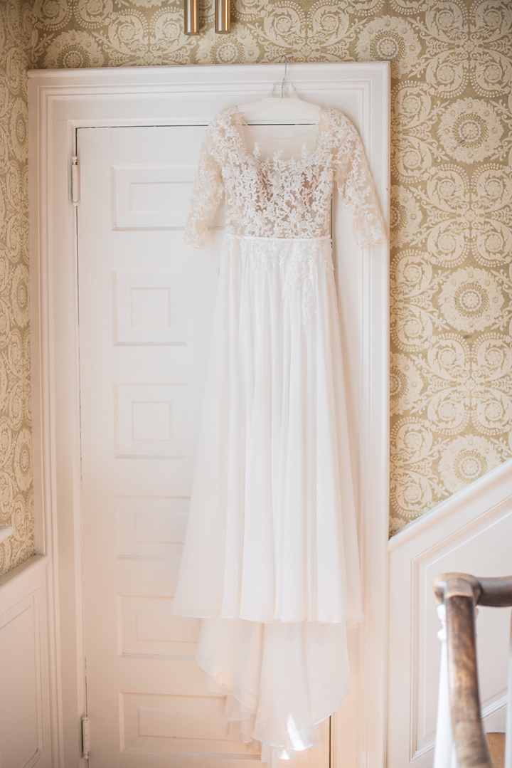 Beautiful Light-Filled September Wedding At The Duncan Estate