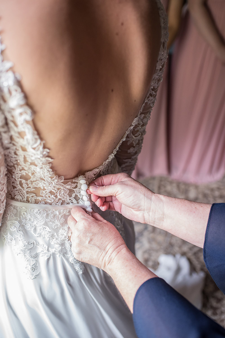 Beautiful Light-Filled September Wedding At The Duncan Estate