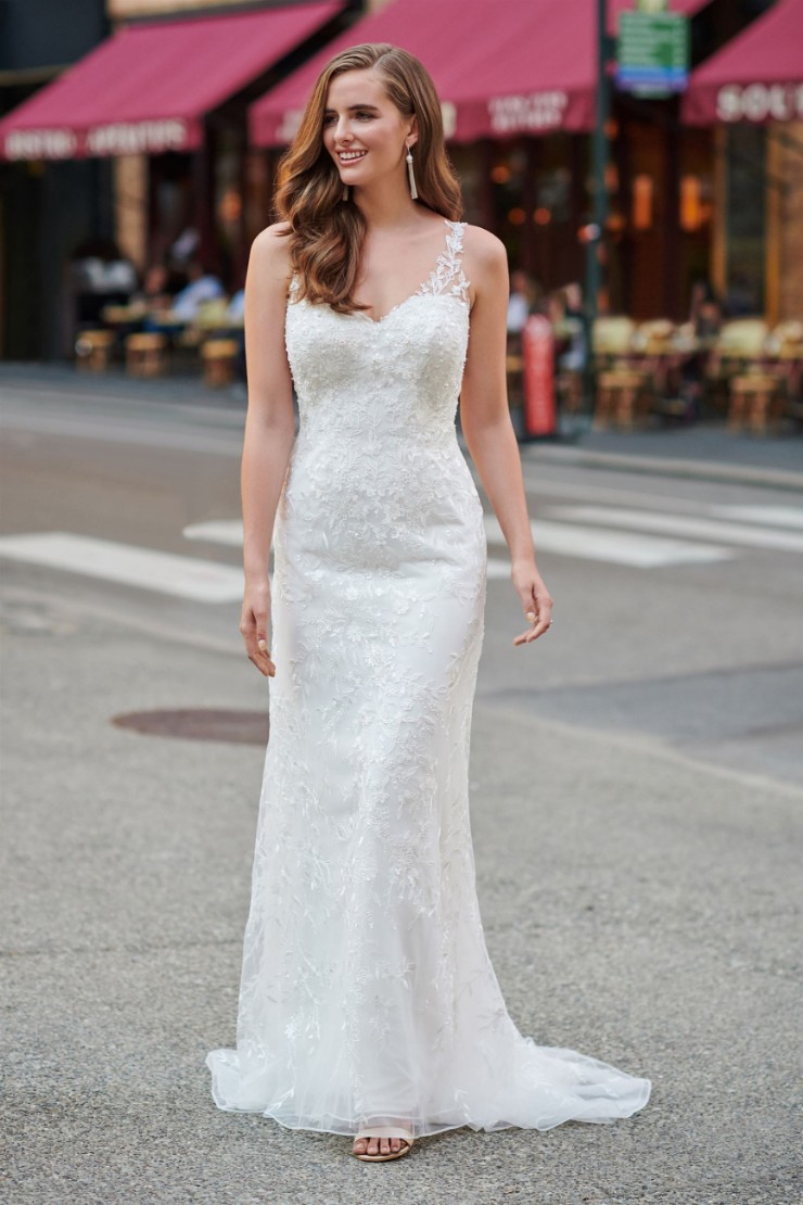 Sweet Embroidery and Tulle A-line Gown with V-Neck Style No. 120177
