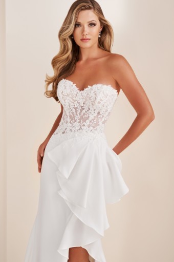 Chic, romantic, and effortlessly elegant—this gown is a modern bride’s dream Style No. E610 $3 Diamond White thumbnail